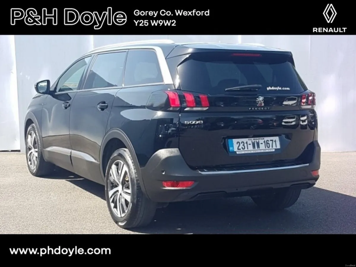 Peugeot 5008 ALLURE AUTOMATIC DIESEL - Image 3
