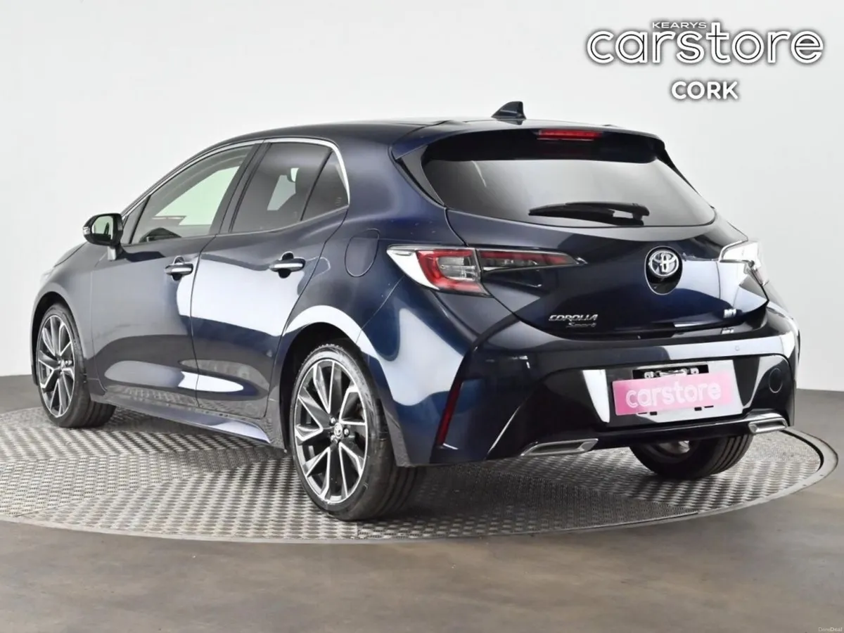 Toyota Corolla 1.8 Hybrid Auto - Image 3