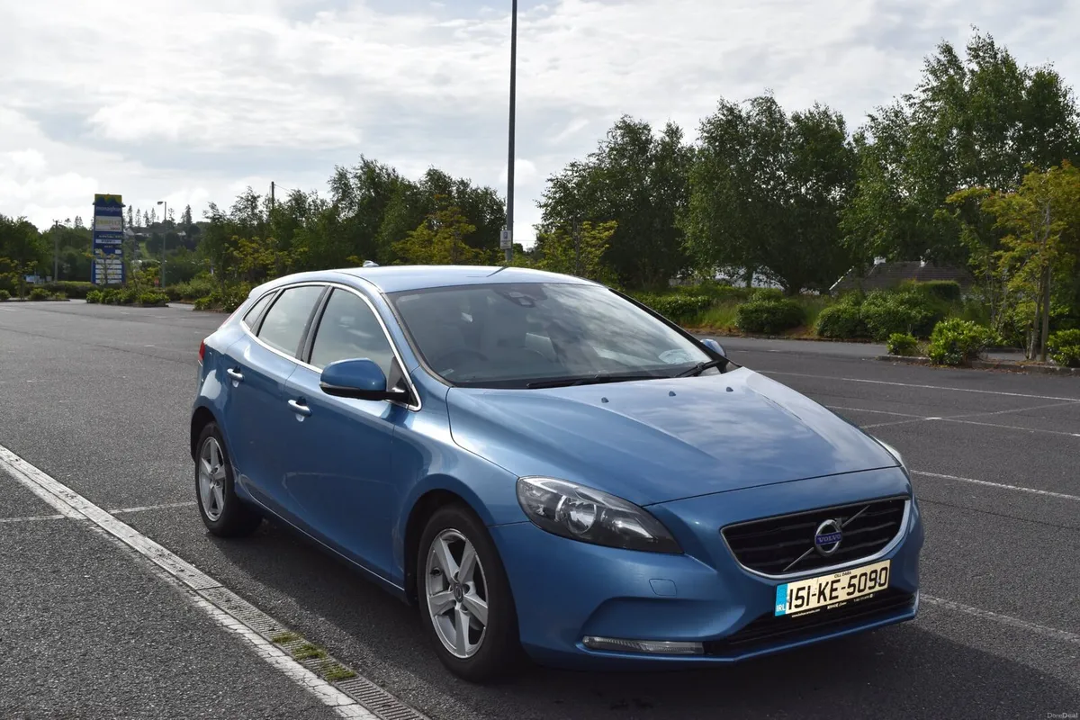 2015 Volvo V40 D2 1.6 diesel Fresh NCT - Image 1