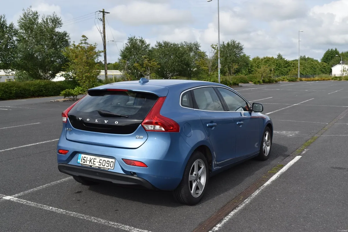2015 Volvo V40 D2 1.6 diesel Fresh NCT - Image 4