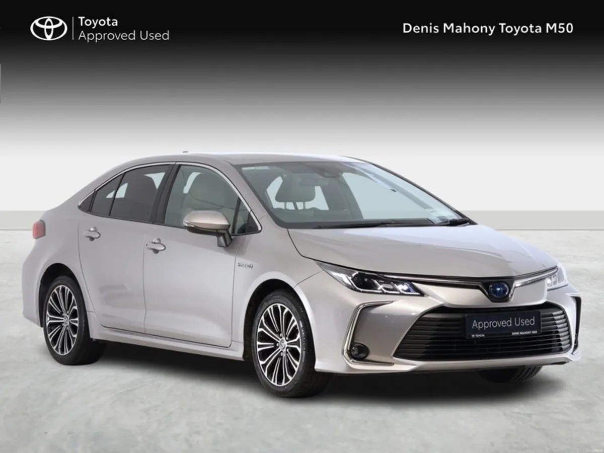 Toyota Corolla Luna Sport Hybrid Saloon - Image 1