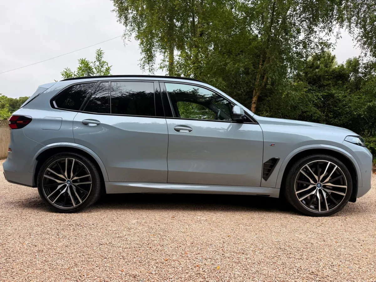 BMW X5 50E M SPORT PRO *Comfort Plus…Technology Pl - Image 3