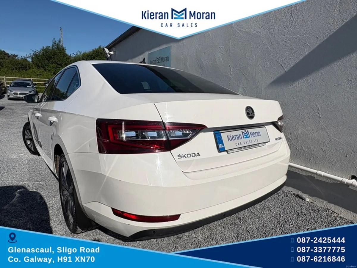 Skoda Superb 2.0 TDI SEL EXECUTIVE 1 150PS 5DR - Image 3