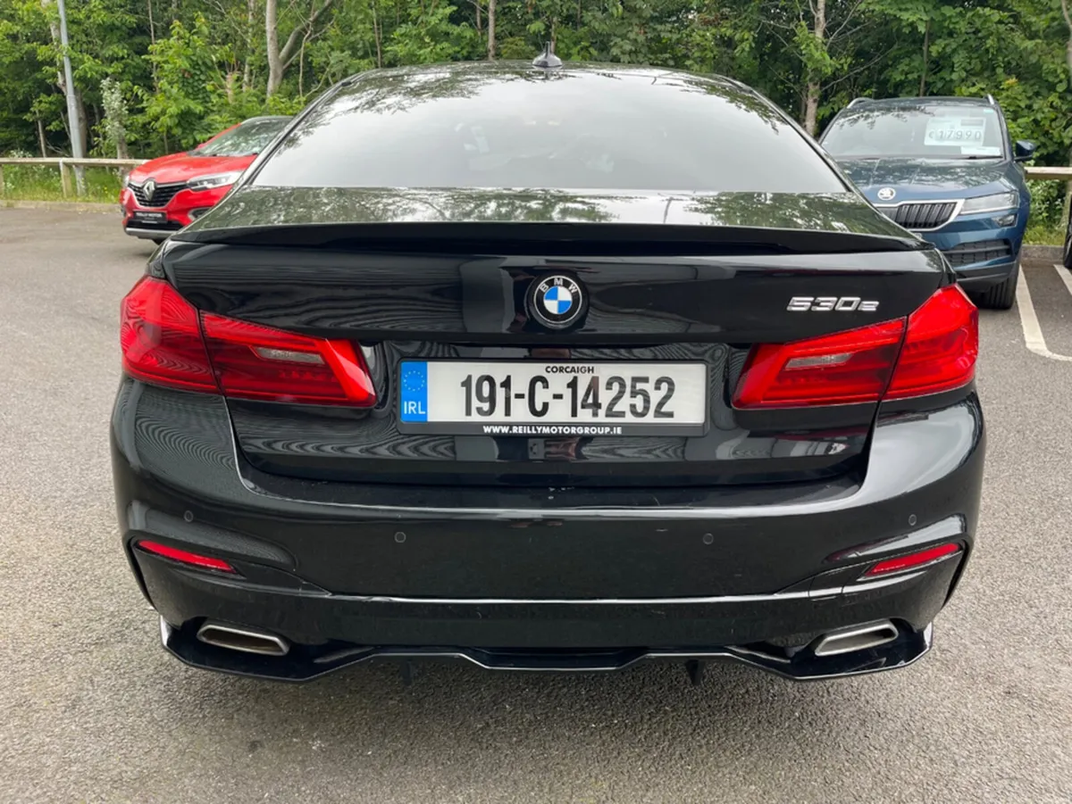 BMW 5-Series 530E G30 M SPORT AUTO - Image 6