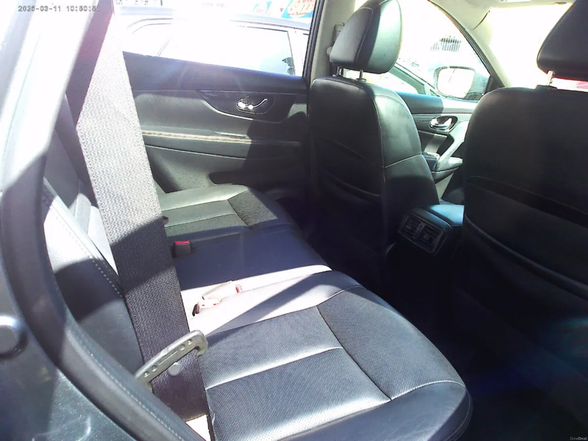 Nissan X-Trail 1.6 DSL SVE 4X4 7 SEAT 4DR - Image 6