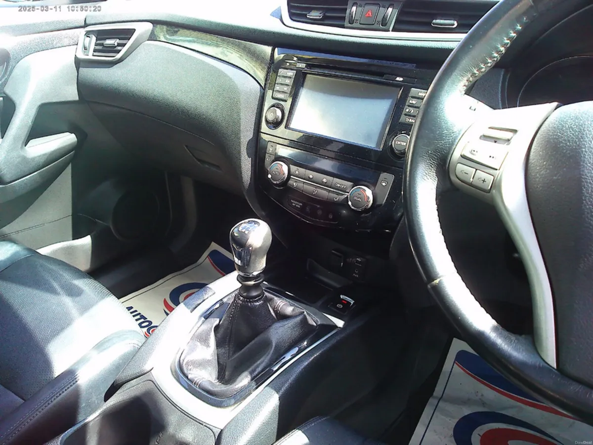 Nissan X-Trail 1.6 DSL SVE 4X4 7 SEAT 4DR - Image 4