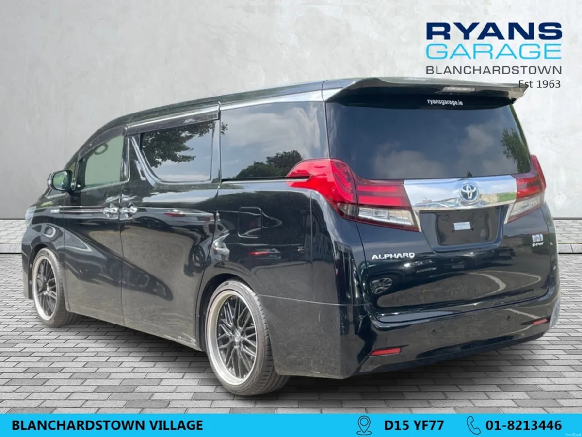 Toyota Alphard 2.5 HYBRID AUTOMATIC 7 SEATER - Image 5