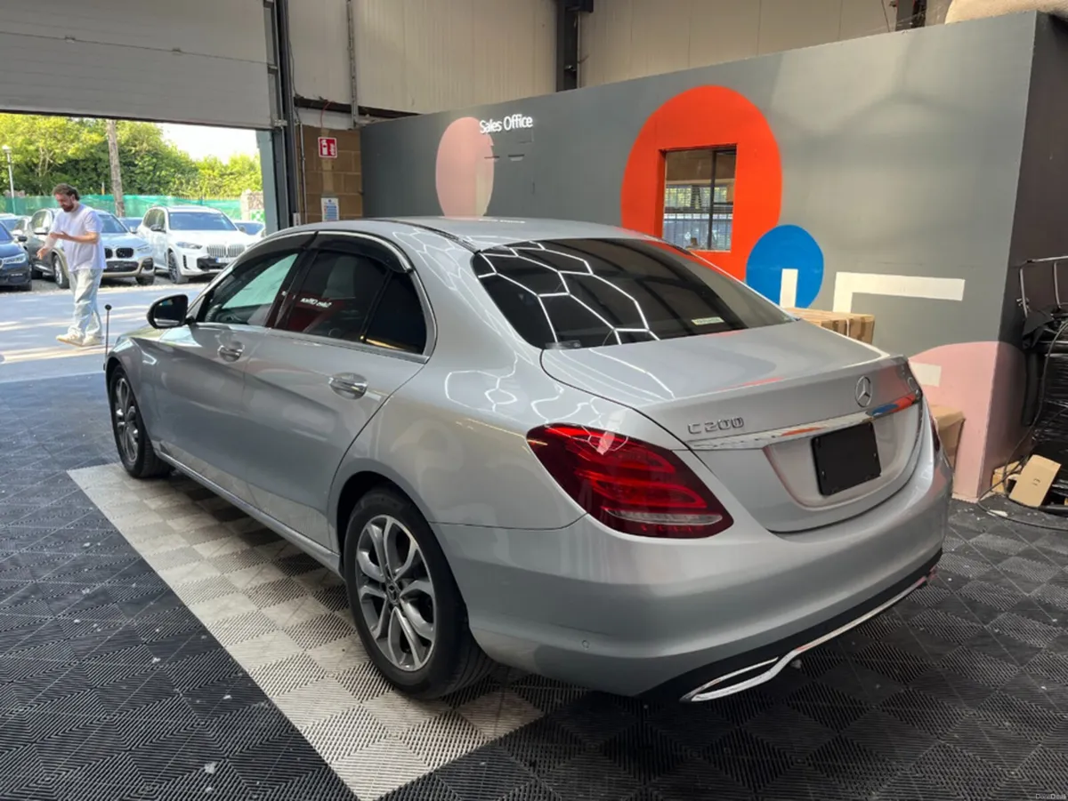Mercedes-Benz C-Class 2017 MERCEDES-BENZ C200 2.0 - Image 4