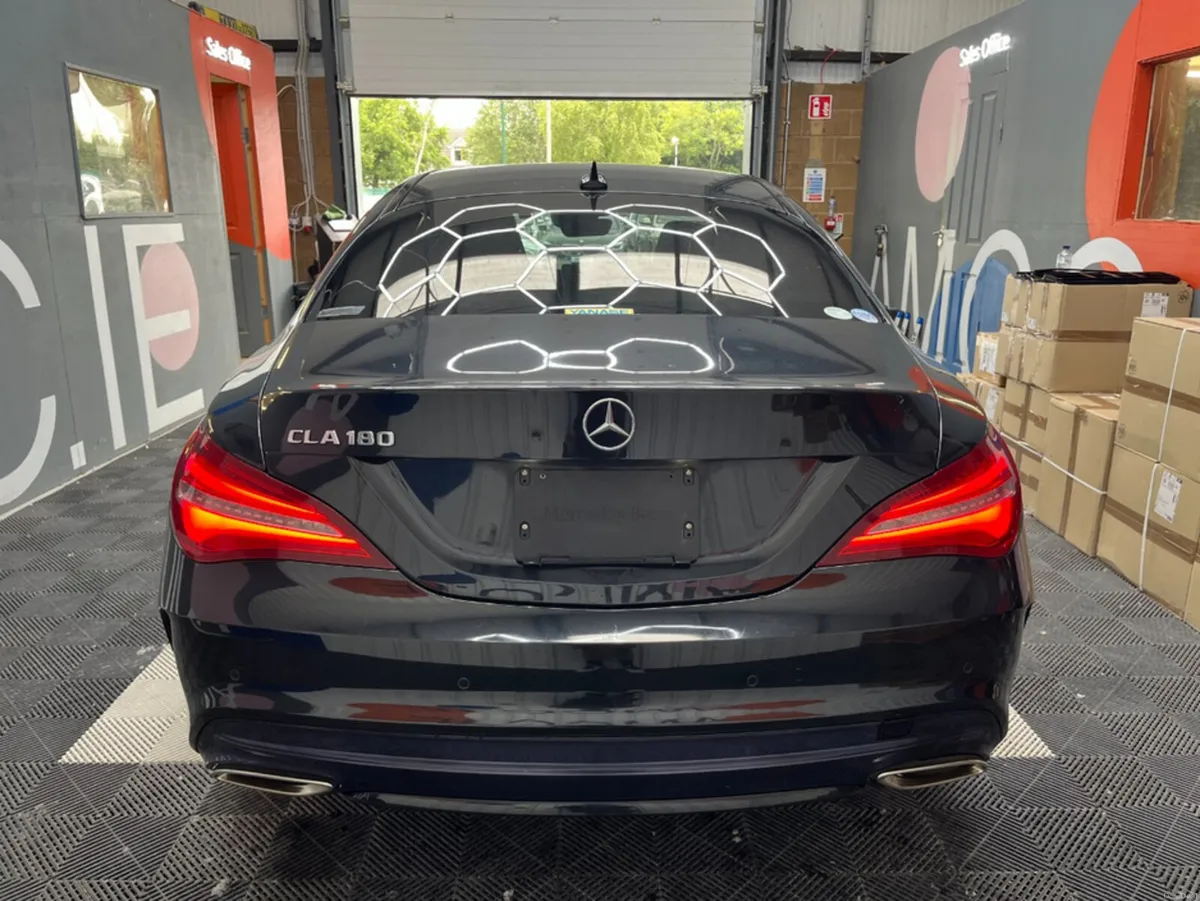 Mercedes-Benz CLA 2016 MERCEDES-BENZ CLA180 1.6 AU - Image 3