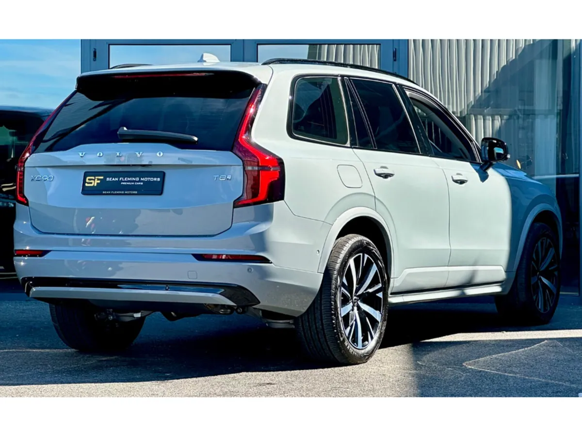 Volvo XC90 + T8 PHEV AWD AUTO PLUS - Image 3