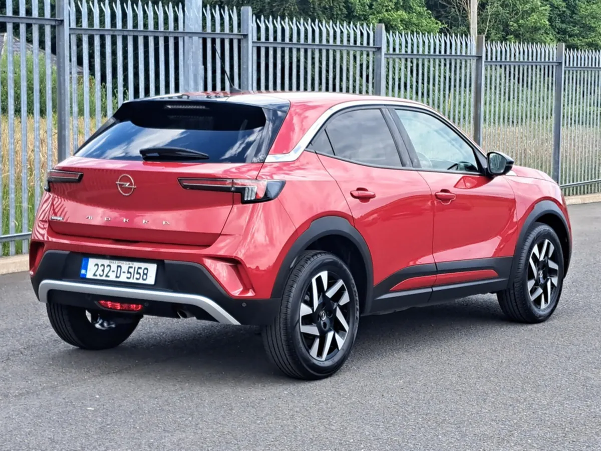 Opel Mokka ELEGANCE 1.2TURBO 100BHP - Image 4