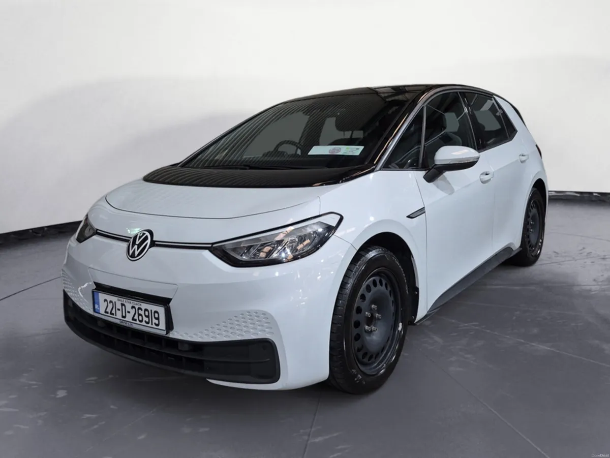 Volkswagen ID.3 PRO 107 KW LIFE 58KWH 145HP 5DR AU - Image 1