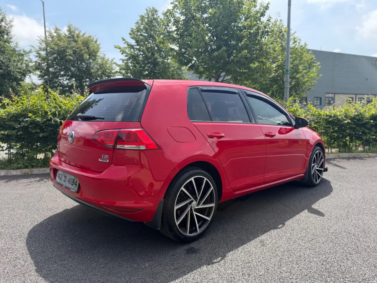Volkswagen Golf TRENDLINE 1.6 TDI MANUAL 5SPEED 90 - Image 5