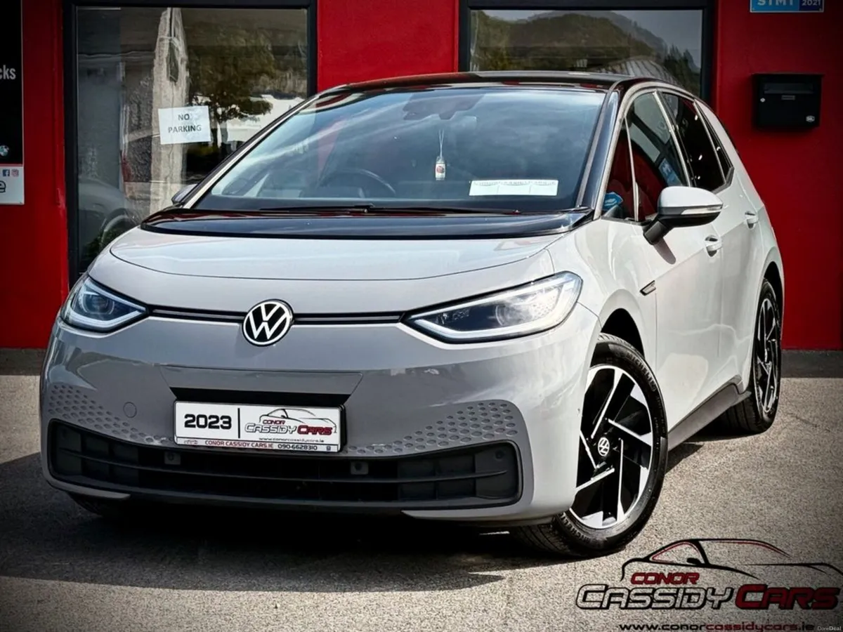 Volkswagen ID.3 PRO FAMILY // SAME DAY FINANCE // - Image 1