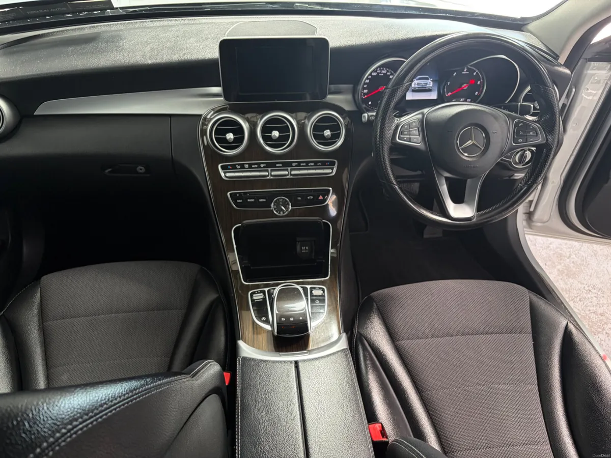 Mercedes-Benz C-Class 2017. 200D. AVANTGARDE - Image 4