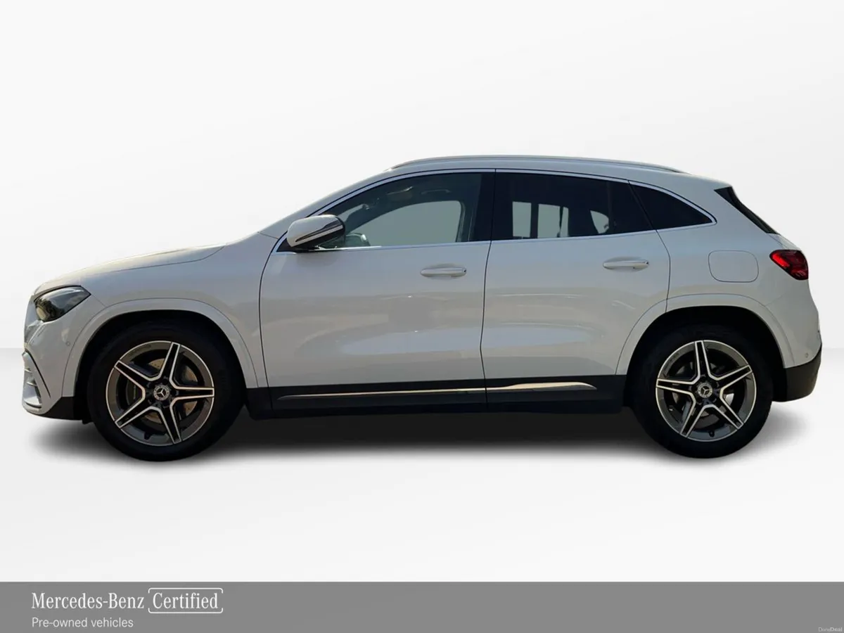 Mercedes-Benz GLA 180D AMG Line Plus **Full AMG Le - Image 6