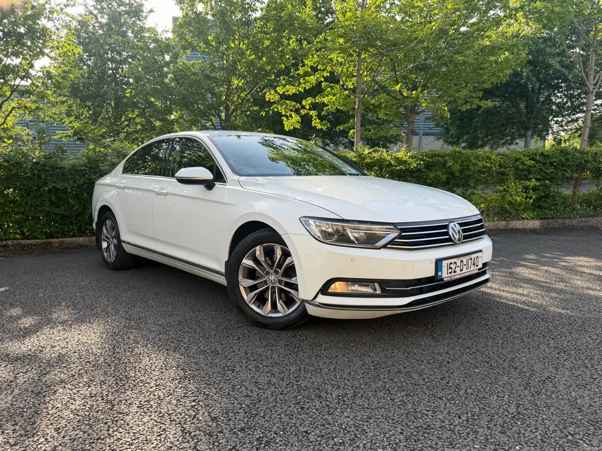 VOLKSWAGEN PASSAT 1.6 AUTO - Image 3