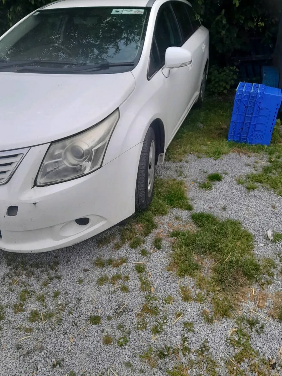 Car - Image 2