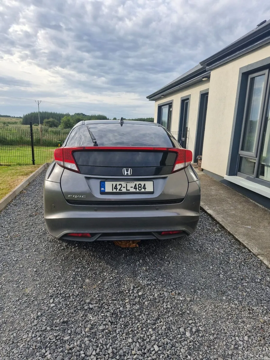 Honda Civic 2014 - Image 5