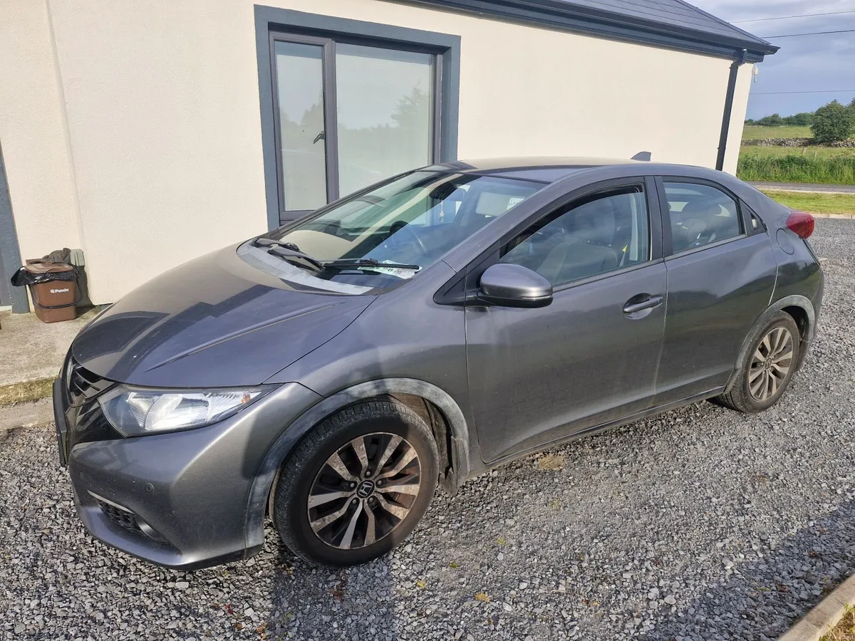 Honda Civic 2014 - Image 6