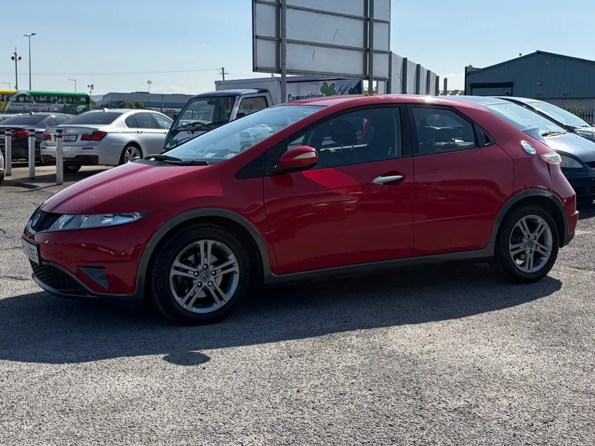 2011 Honda Civic 1.4 I-VTEC SE Nct 10/26 - Image 3