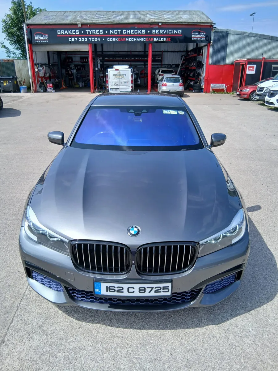 BMW 7-Series 2016 - Image 3