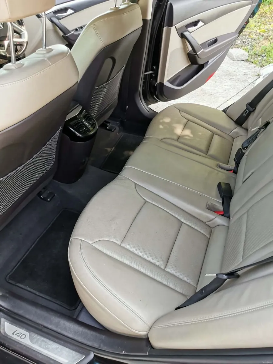 Hyundai i40 2015 - Image 2
