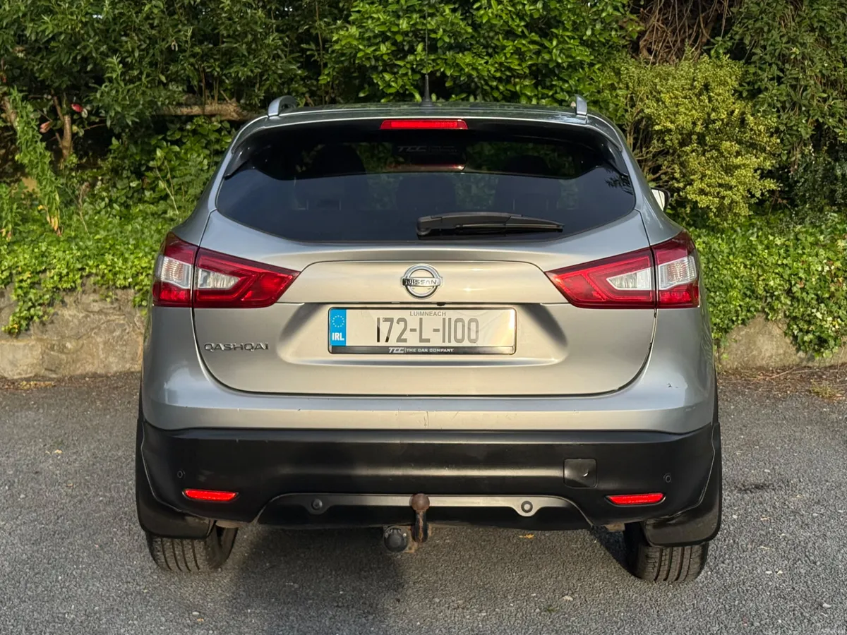 Nissan Qashqai SV (Automatic - Diesel) - Image 4