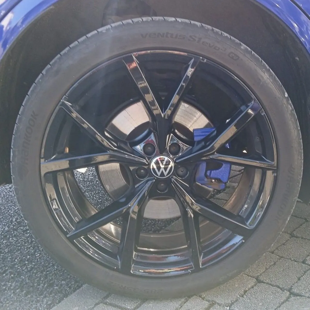 Volkswagen Touareg R 3.0 TSI PHEV 462HP **REAR VIE - Image 4