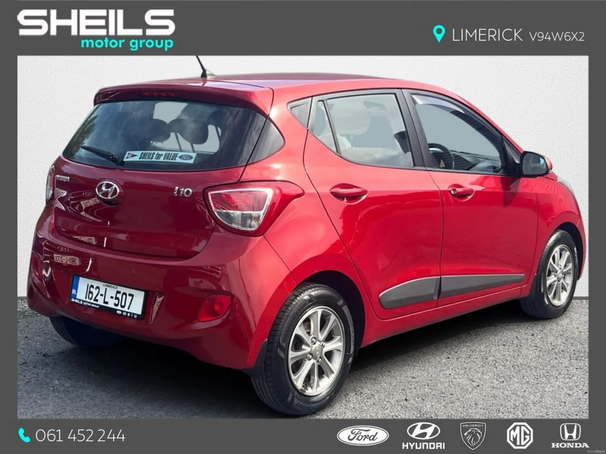 Hyundai i10 1.0 Deluxe - Image 2