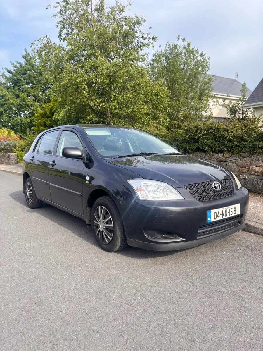 Toyota Corolla - Image 2