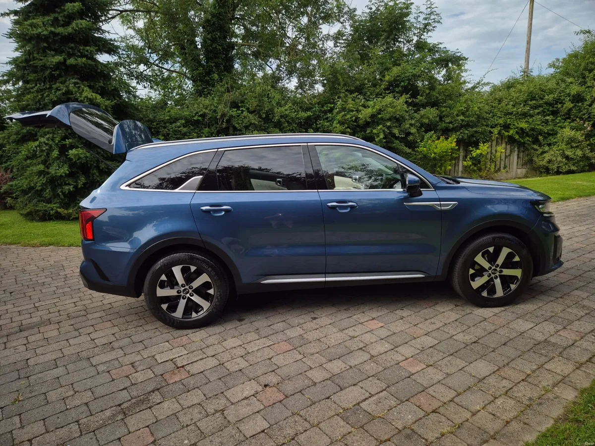 Kia Sorrento - Image 2