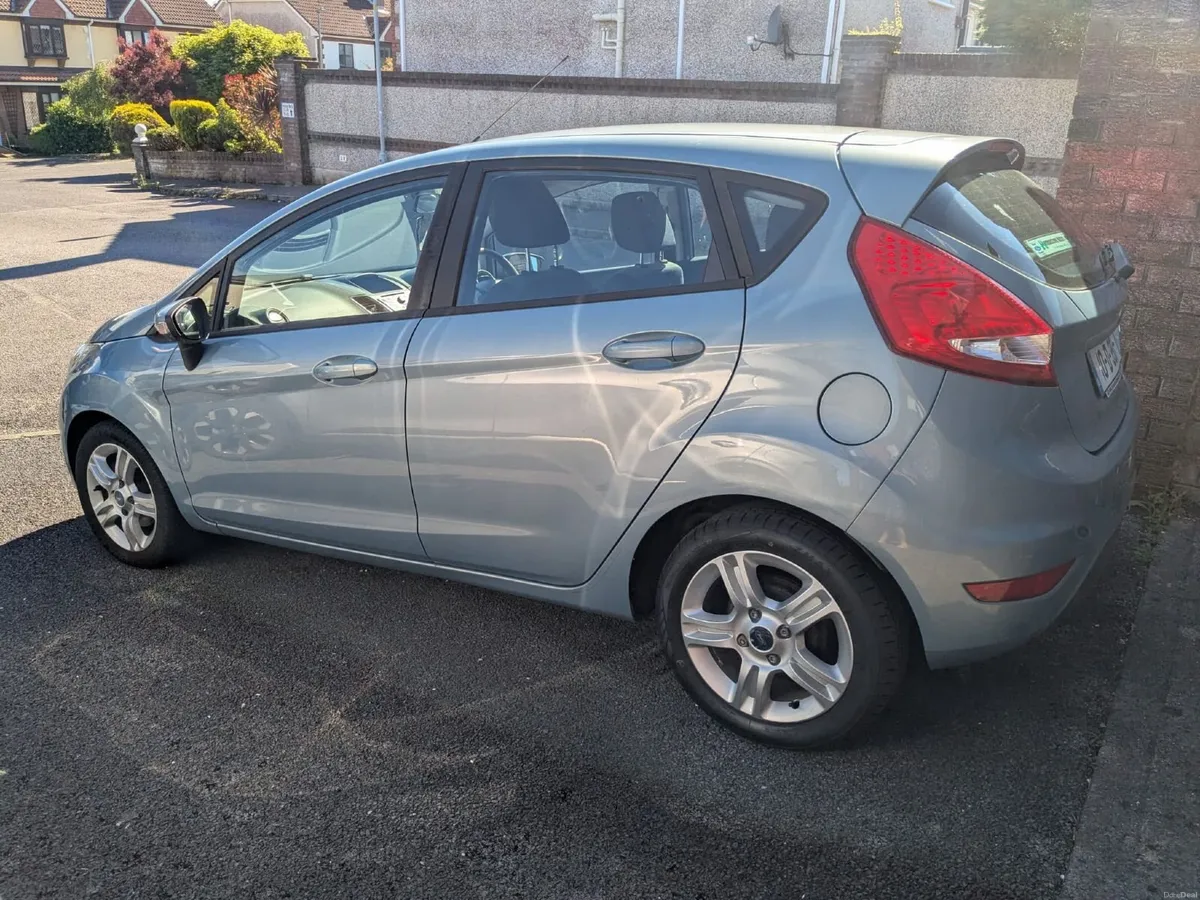 2010 Ford Fiesta Style 1.25 Petrol - Image 4