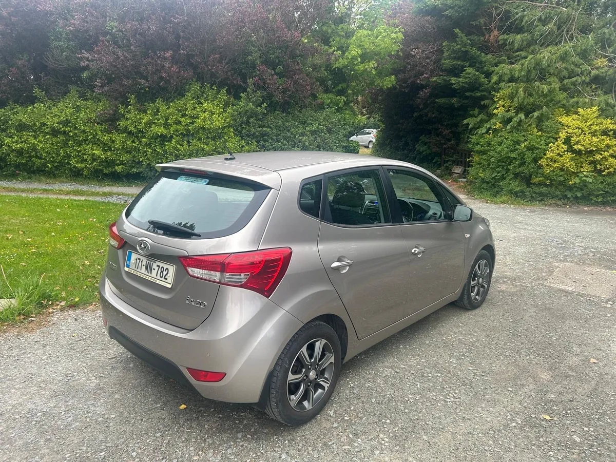 Hyundai ix20 - Image 2