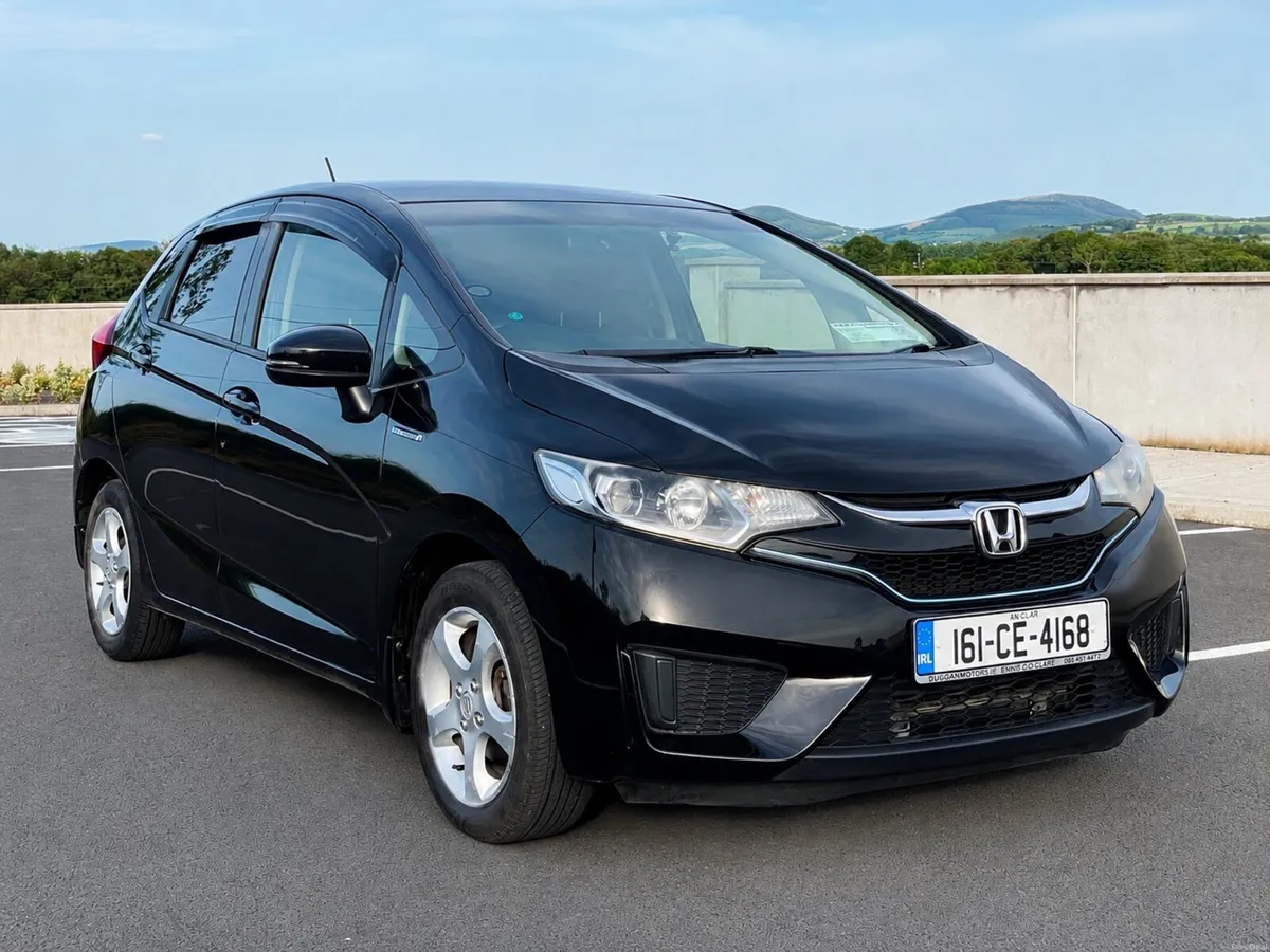 2016 Honda Fit/Jazz 1.5 Petrol/Hybrid - Image 1