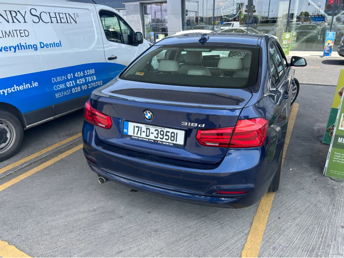 BMW 3-Series AUTOMATIC//ONLY 120KLMS///IRISH CAR// - Image 3