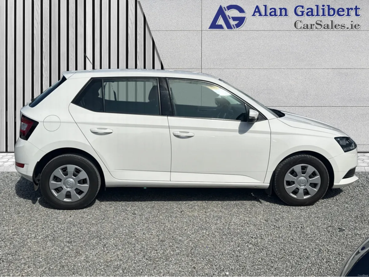 Skoda Fabia ACTIVE 1.0 MPI 60HP 4DR - Image 3