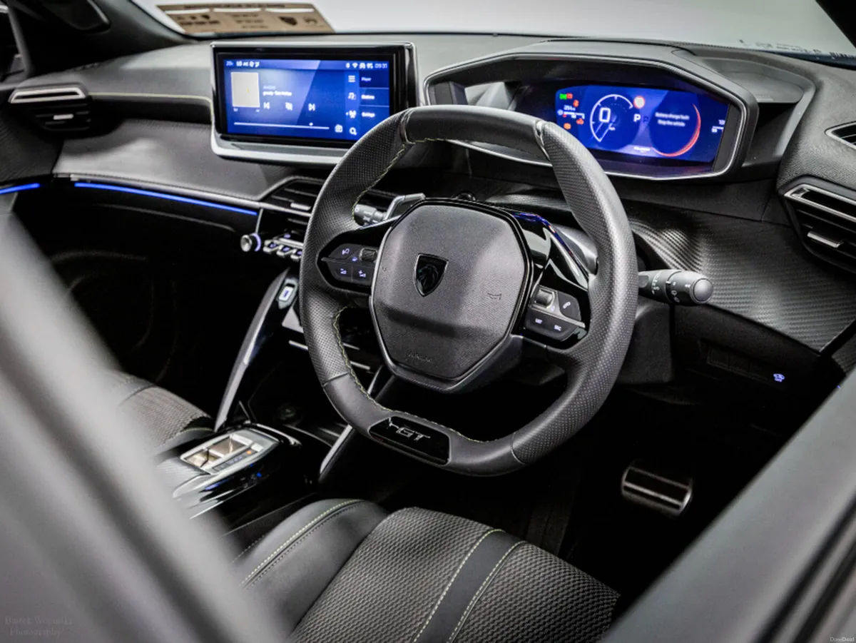 Peugeot 2008 GT 1.2 Hybrid Auto 145HP - Image 2