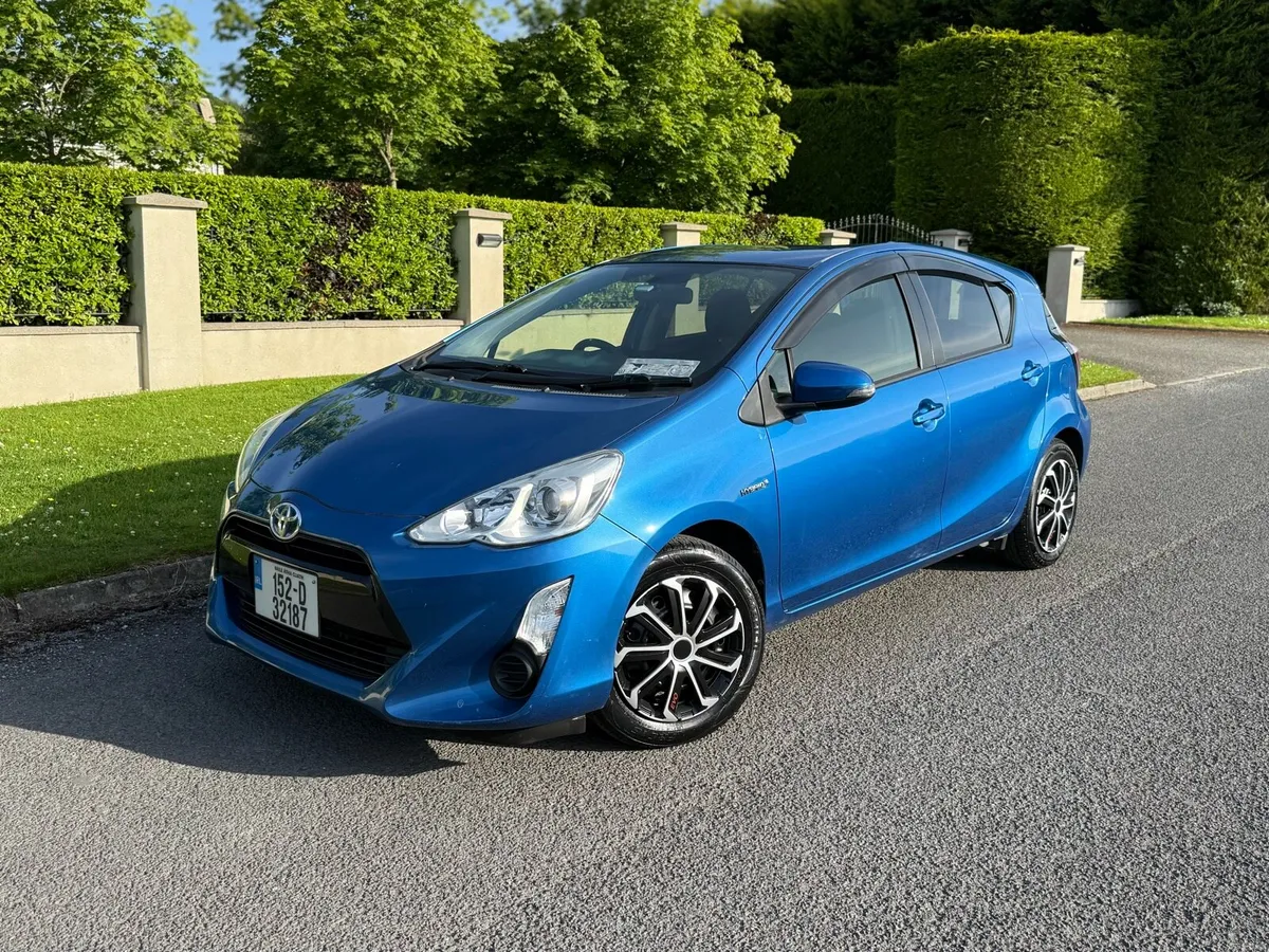 Quick Sale! 2015 Toyota Aqua 1.5 Hybrid High Spec - Image 6