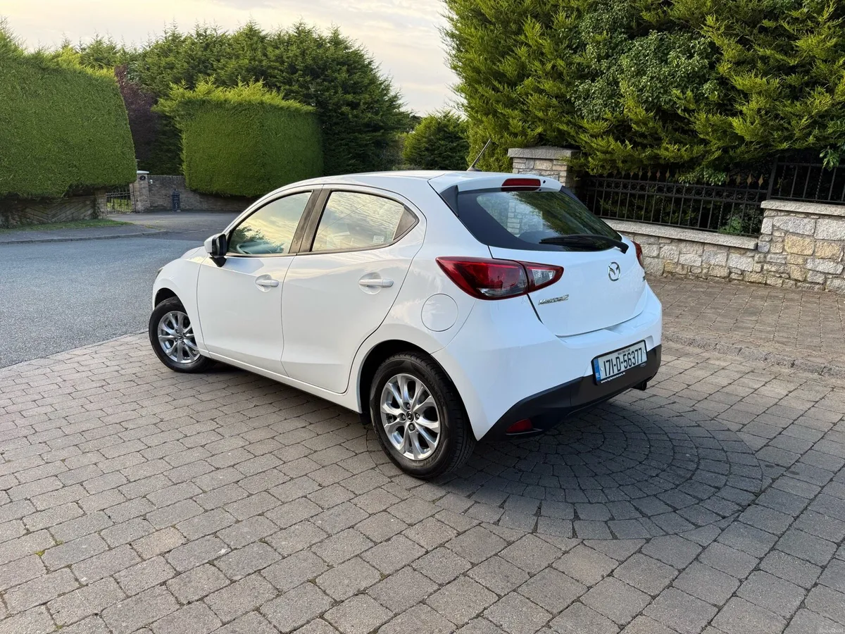 2017 Mazda 2 skyctiv 1.5 Petrol 55 000miles - Image 4