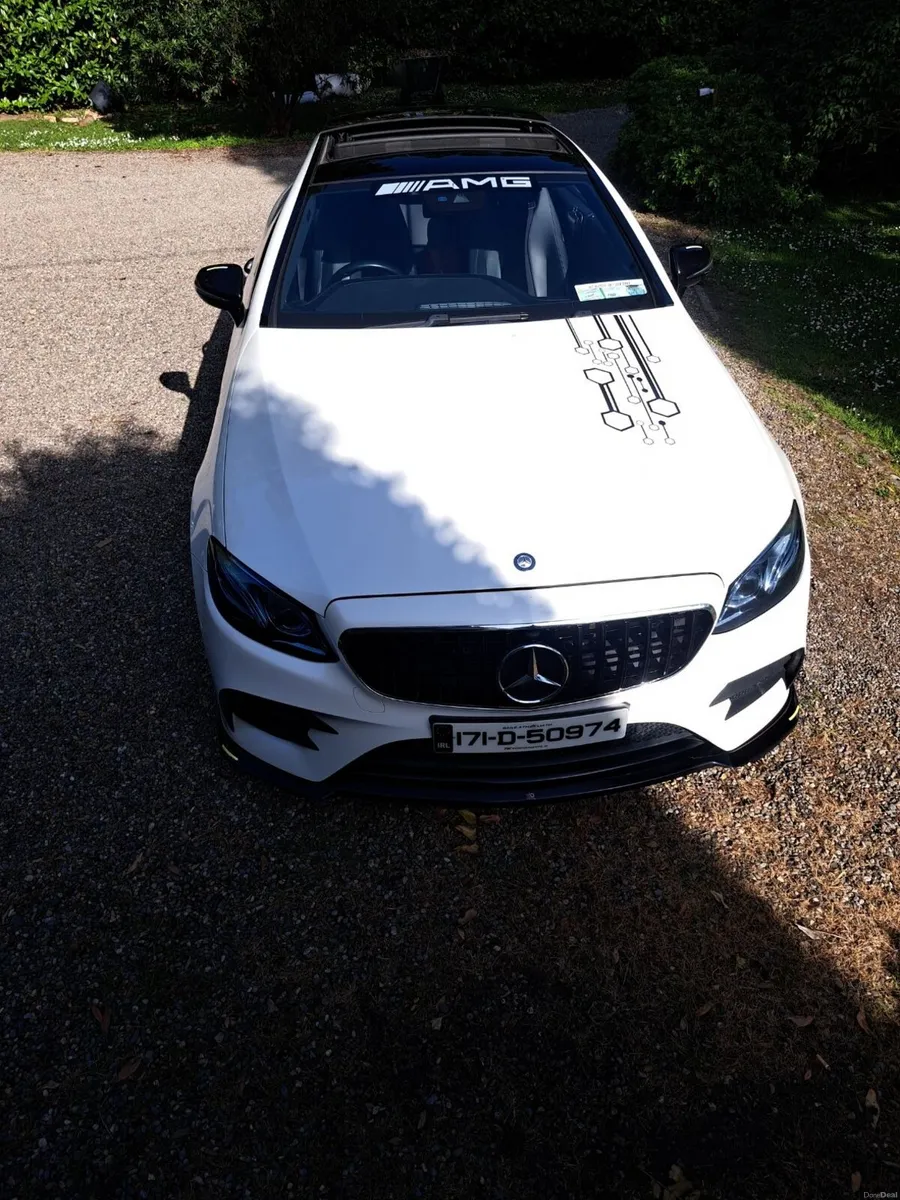 Mercedes-Benz E-Class 2017 - Image 1