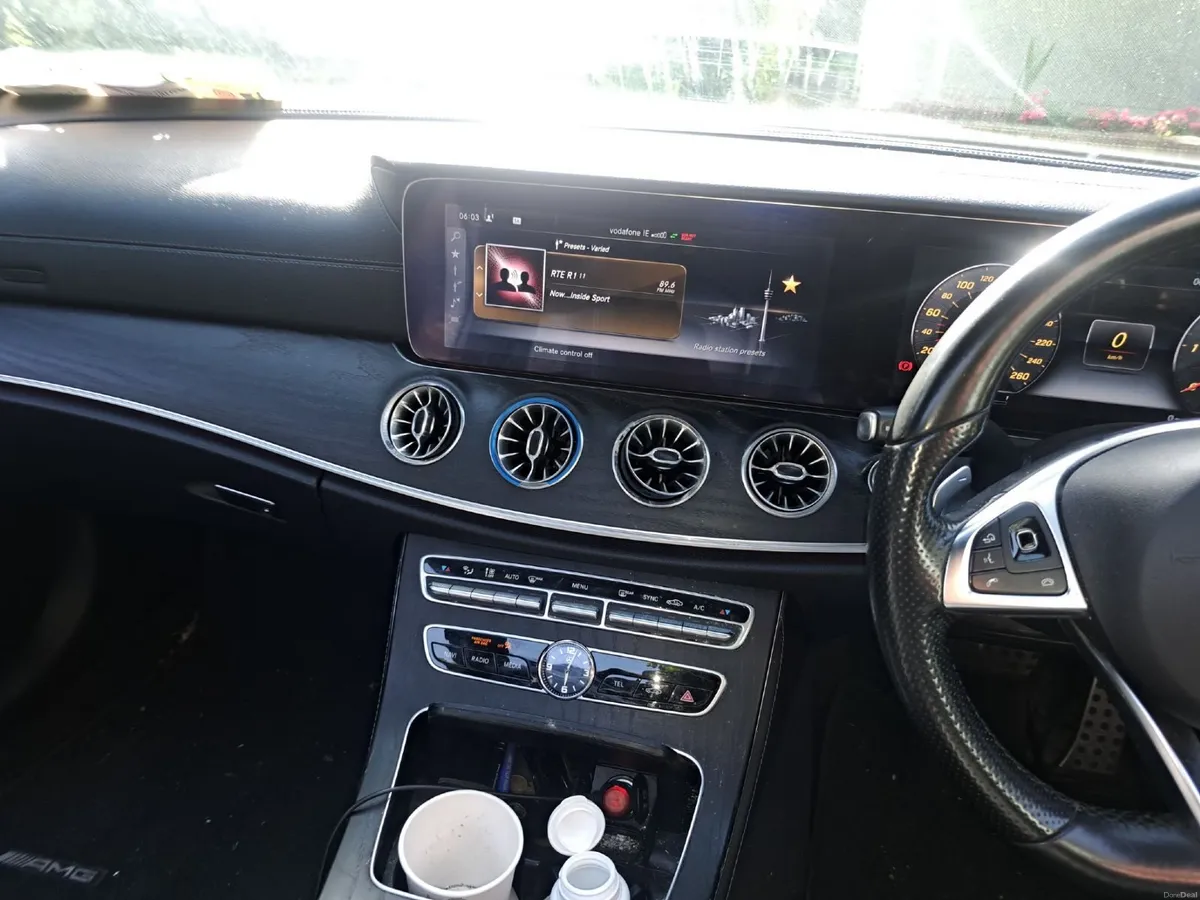 Mercedes-Benz E-Class 2017 - Image 3