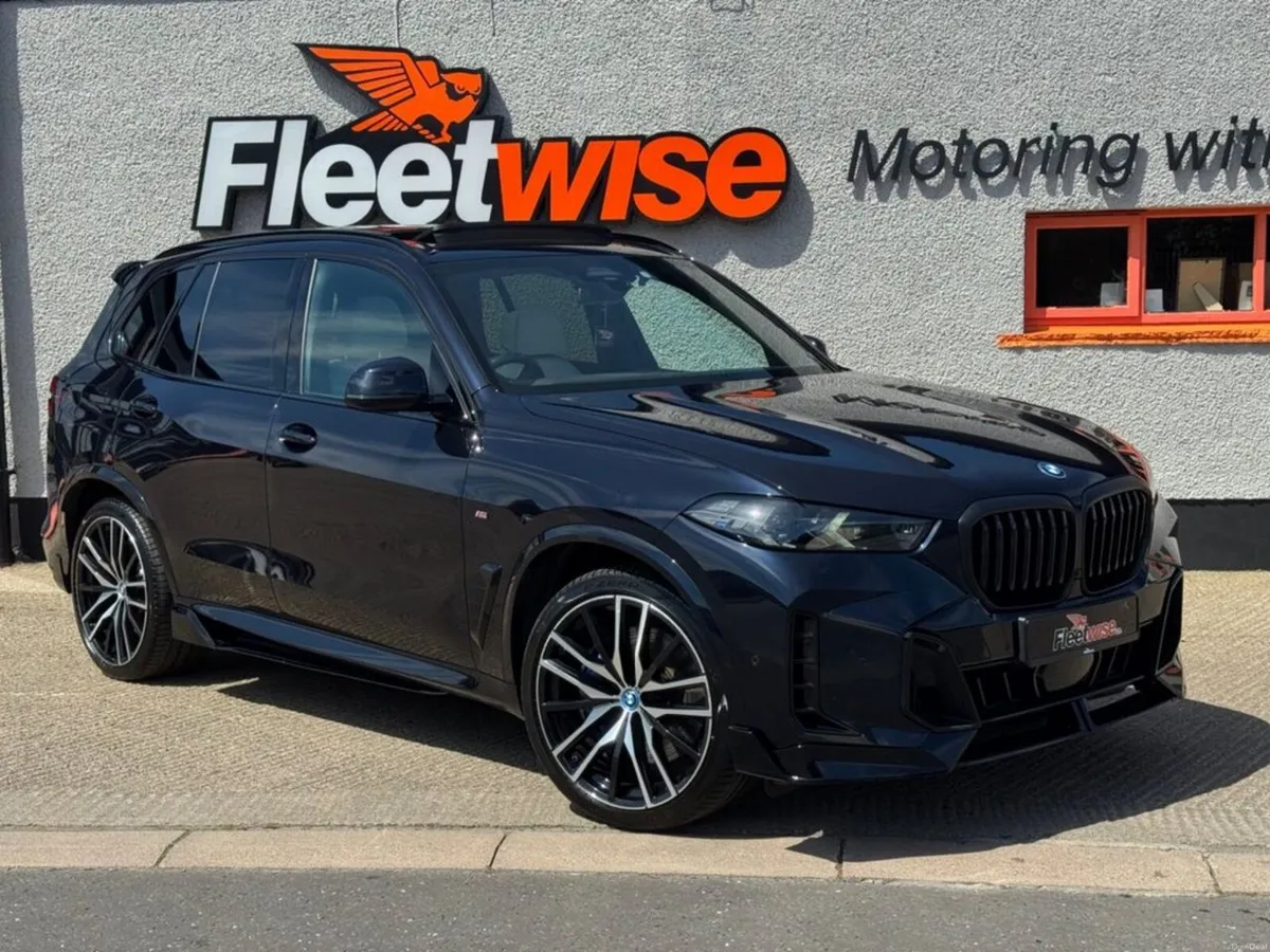 3.0 50e 25.7kWh M Sport SUV 5dr Petrol Plug-in Hyb - Image 1