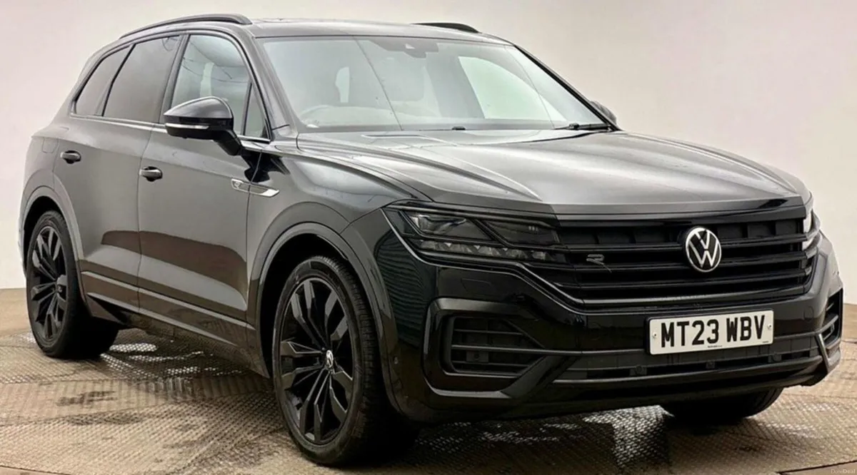 3.0 TDI V6 Black Edition SUV 5dr Diesel Tiptronic - Image 1