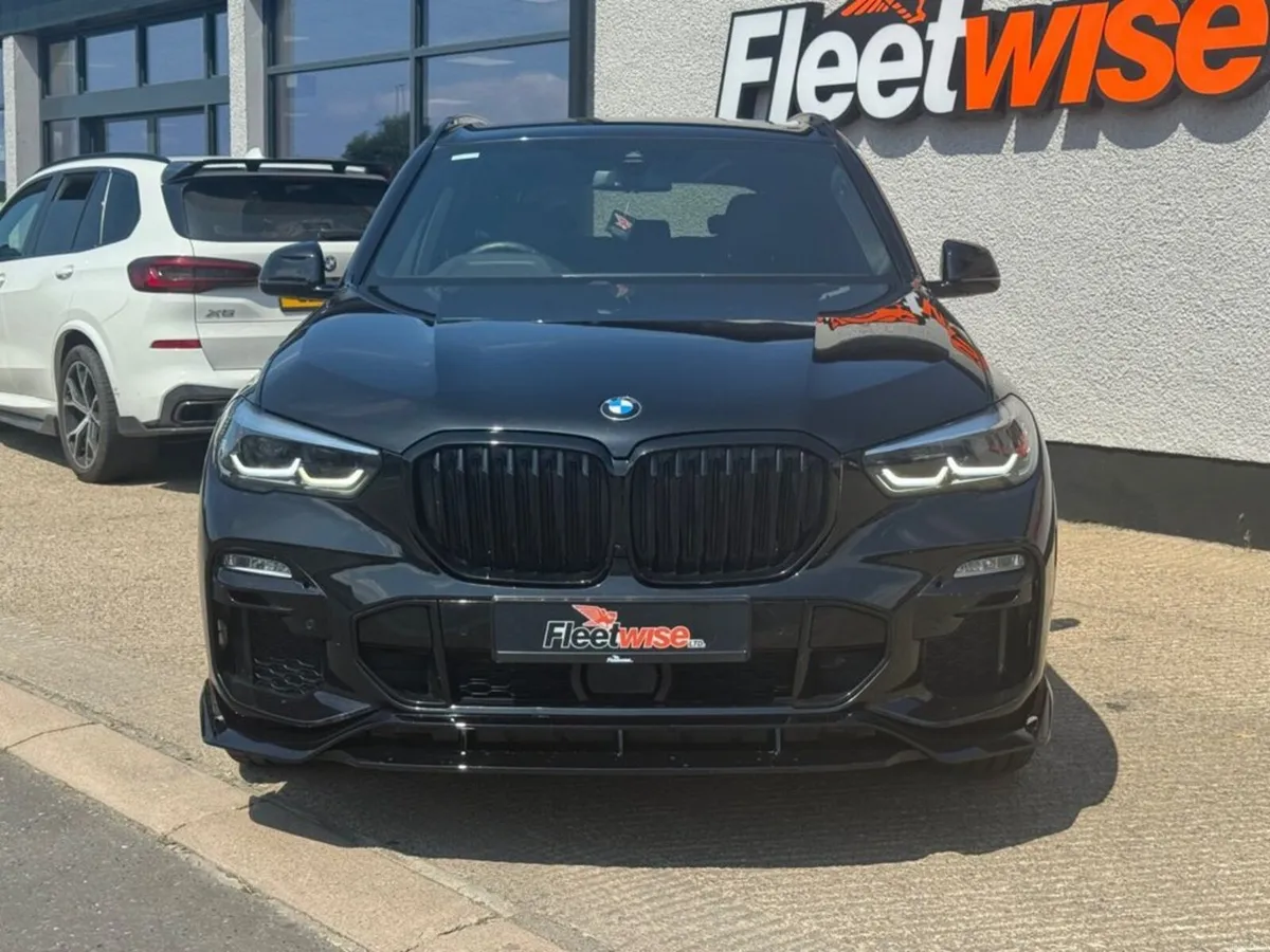 3.0 30d MHT M Sport SUV 5dr Diesel Hybrid Auto xDr - Image 2