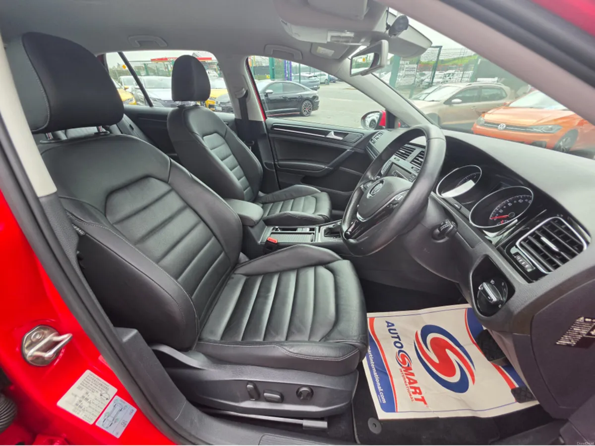 Volkswagen Golf ONLY 25477KM ! ! FULL BLACK LEATHE - Image 2