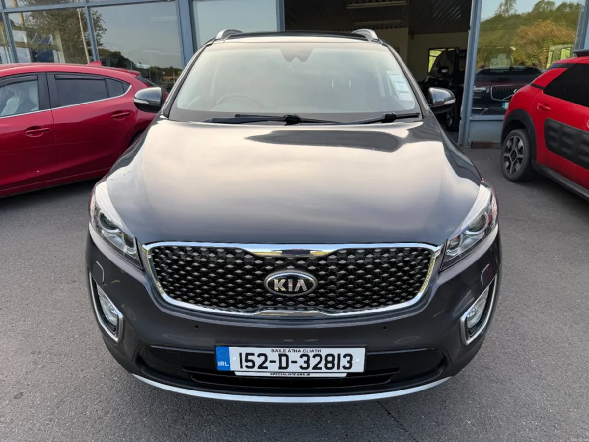 Kia Sorento Platinum 2.2 CRDI 200bhp 4WD 7 Seater - Image 3