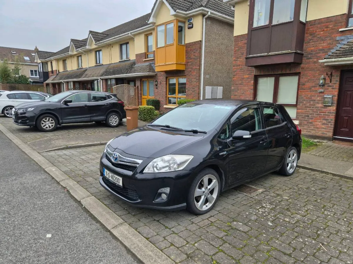 Toyota auris - Image 2