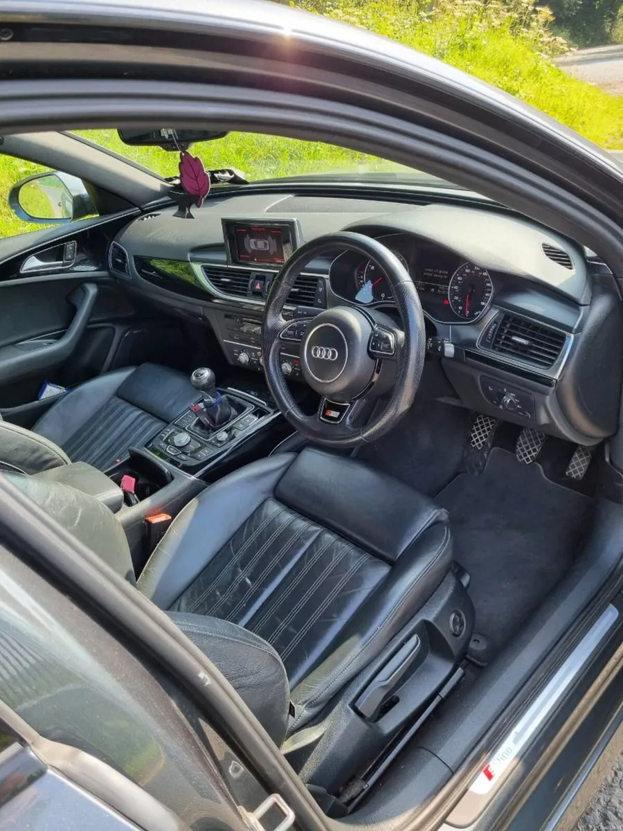 AUDI A6 - Image 3