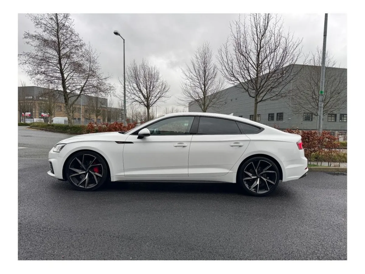 Audi A5 Quattro S-Line 2.0 Diesel - Image 2
